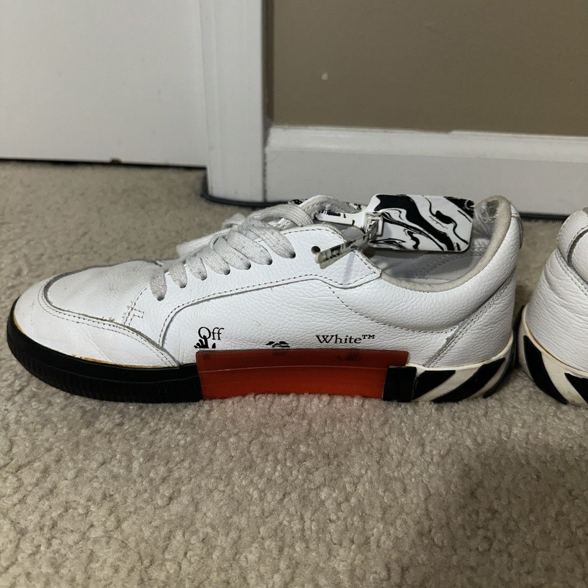 Off-White Off-White Vulcanized Low Black and White Sneakers Size US 10 / EU 43 - 1 Thumbnail