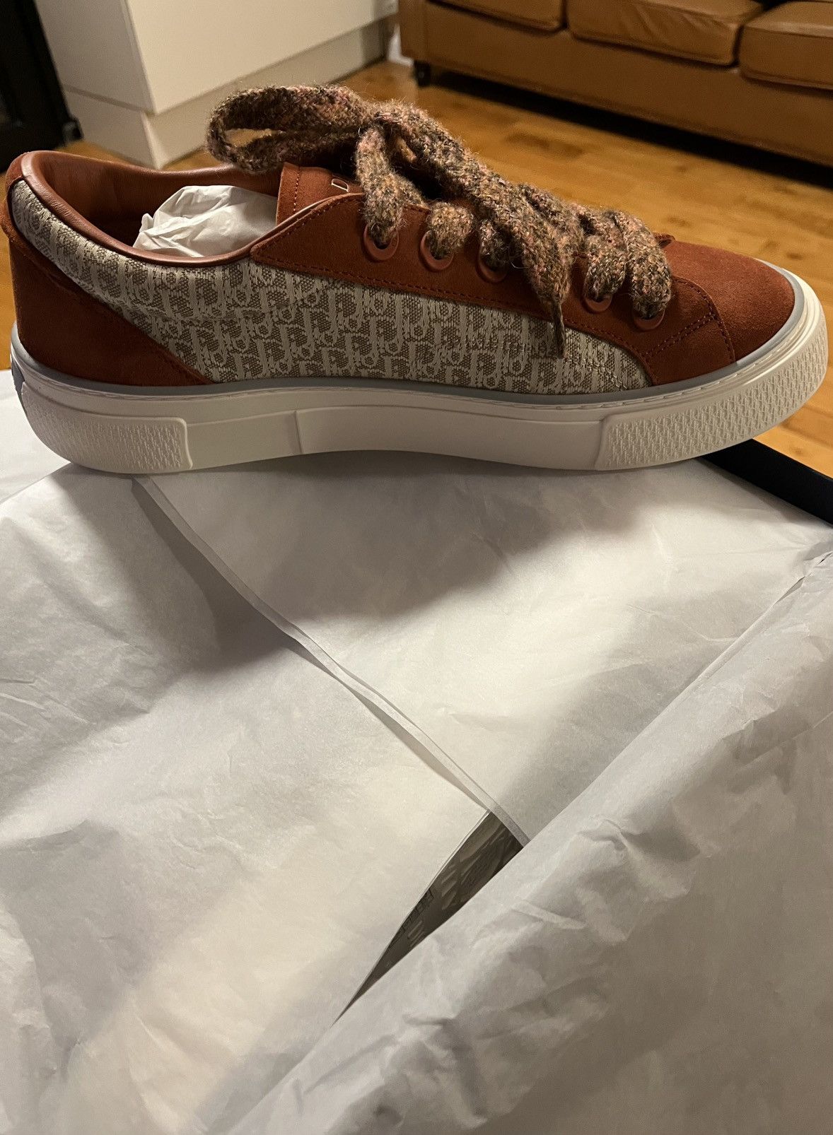 Dior DIOR B33 TENNIS SUEDE CANVAS Dark Red/Sz:: 48(15) Orig:$1495 Size US 15 / EU 48 - 3 Thumbnail