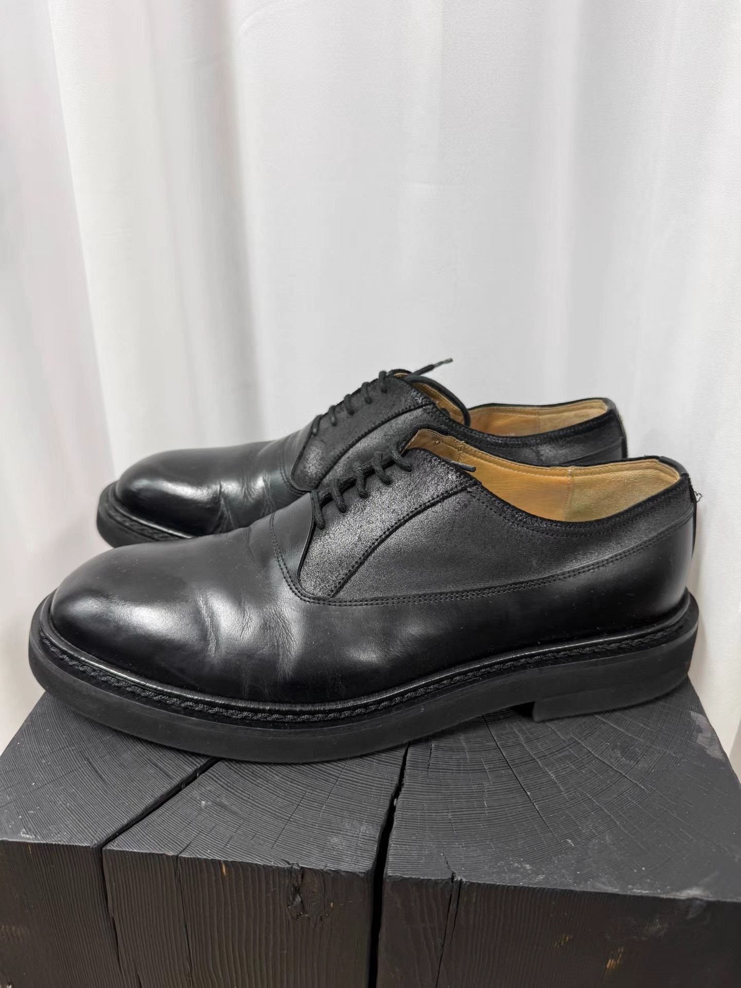 Maison Margiela Maison Margiela Suede Panel Derby Shoes K20 Size US 7 / EU 40 - 2 Thumbnail