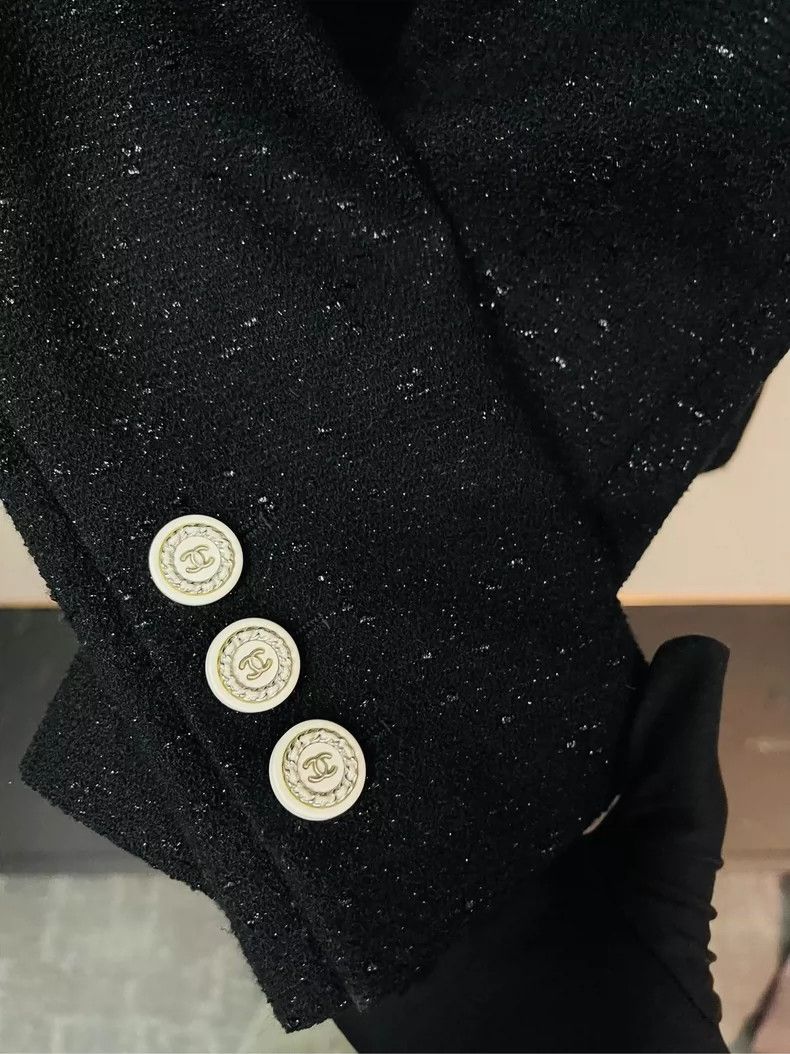 Chanel Chanel Cruise series black glitter double-breasted suit jac Size XXS / US 00 / IT 34 - 4 Thumbnail