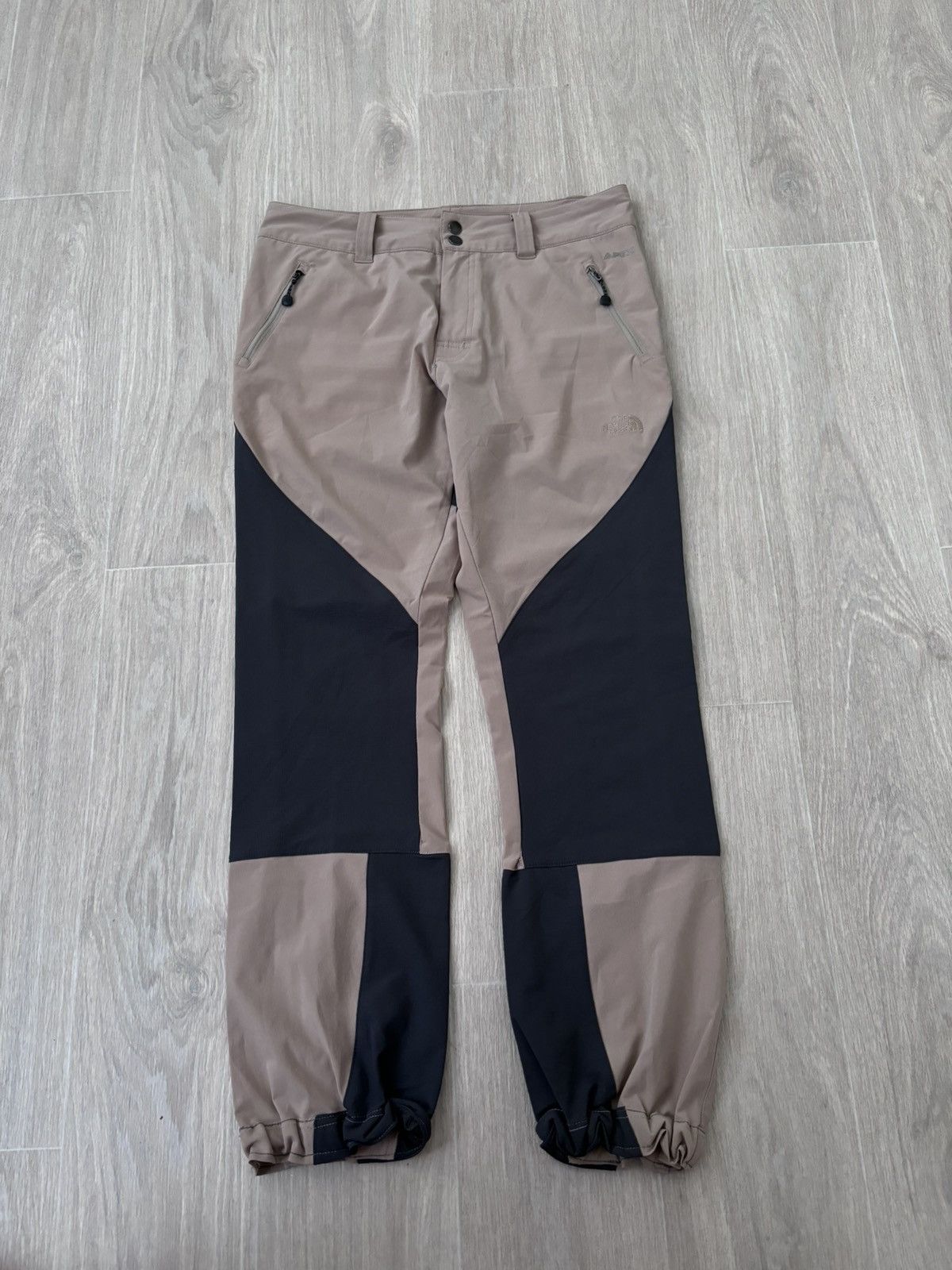 The North Face × Vintage Vintage The North Face Neylon pants rare Size US 30 / EU 46 - 1 Thumbnail