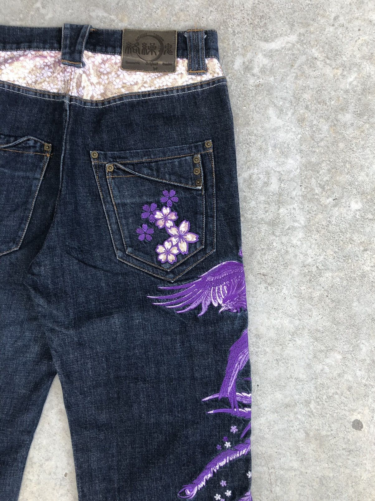 Karakuri Tamashii Karakuri Tamashii Embroidered Jeans Distressed Jeans Size US 32 / EU 48 - 11 Thumbnail