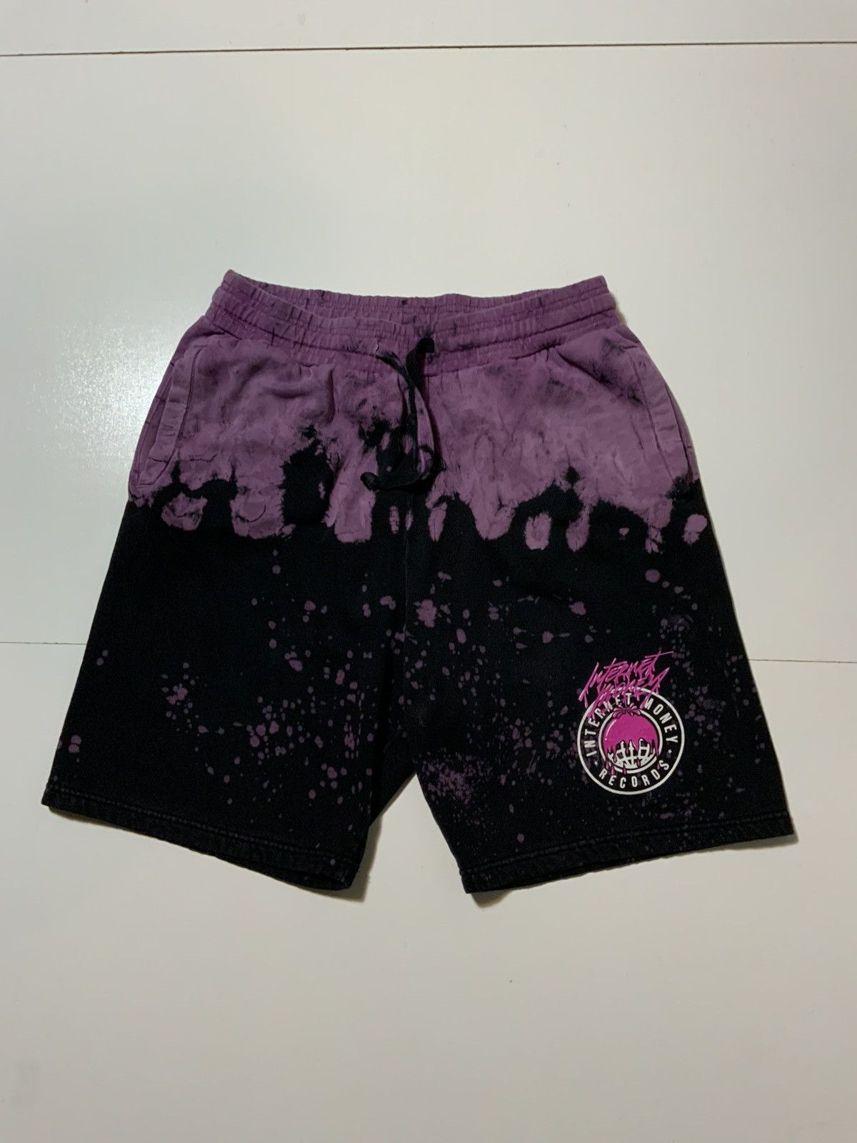 Other Internet Money Records Tie Dye Fleece Graphic Sweat Shorts Size US 34 / EU 50 - 1 Thumbnail
