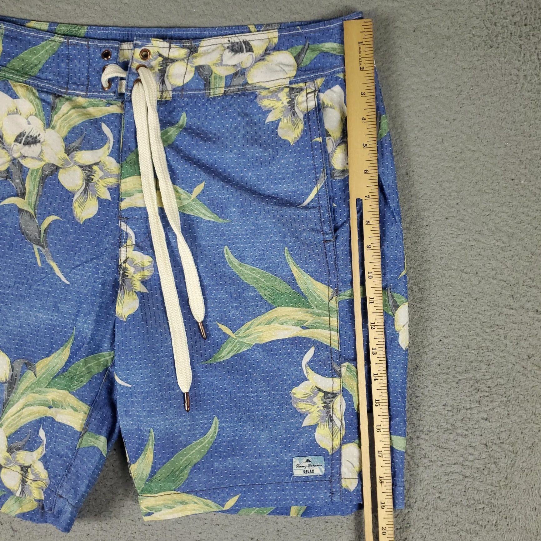 Tommy Bahama Tommy Bahama Shorts Mens 34 Blue Floral Swim Trunks Relax Board Shorts Summer Size US 34 / EU 50 - 5 Thumbnail