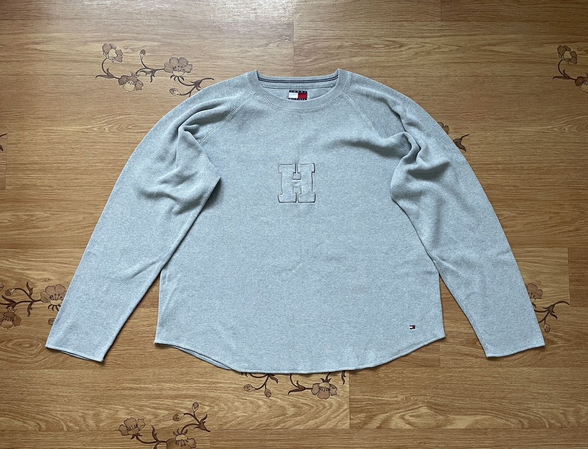 Tommy Hilfiger Vintage Tommy Hilfiger Sweater Size US L / EU 52-54 / 3 - 1 Thumbnail