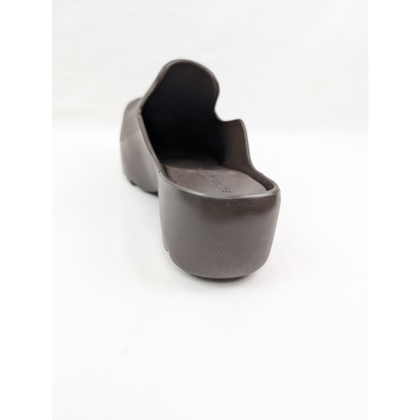 Bottega Veneta o1rshd1 Flash Slipper Rubber Gel Rubber Sandal in Fondant Size US 10 / EU 43 - 12 Thumbnail