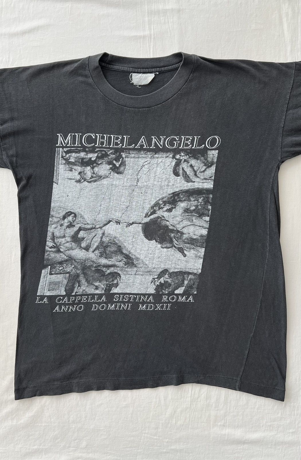 Arts & Science Vintage 90s Michelangelo La Cappella Sistina Art T-shirt Size US M / EU 48-50 / 2 - 4 Thumbnail