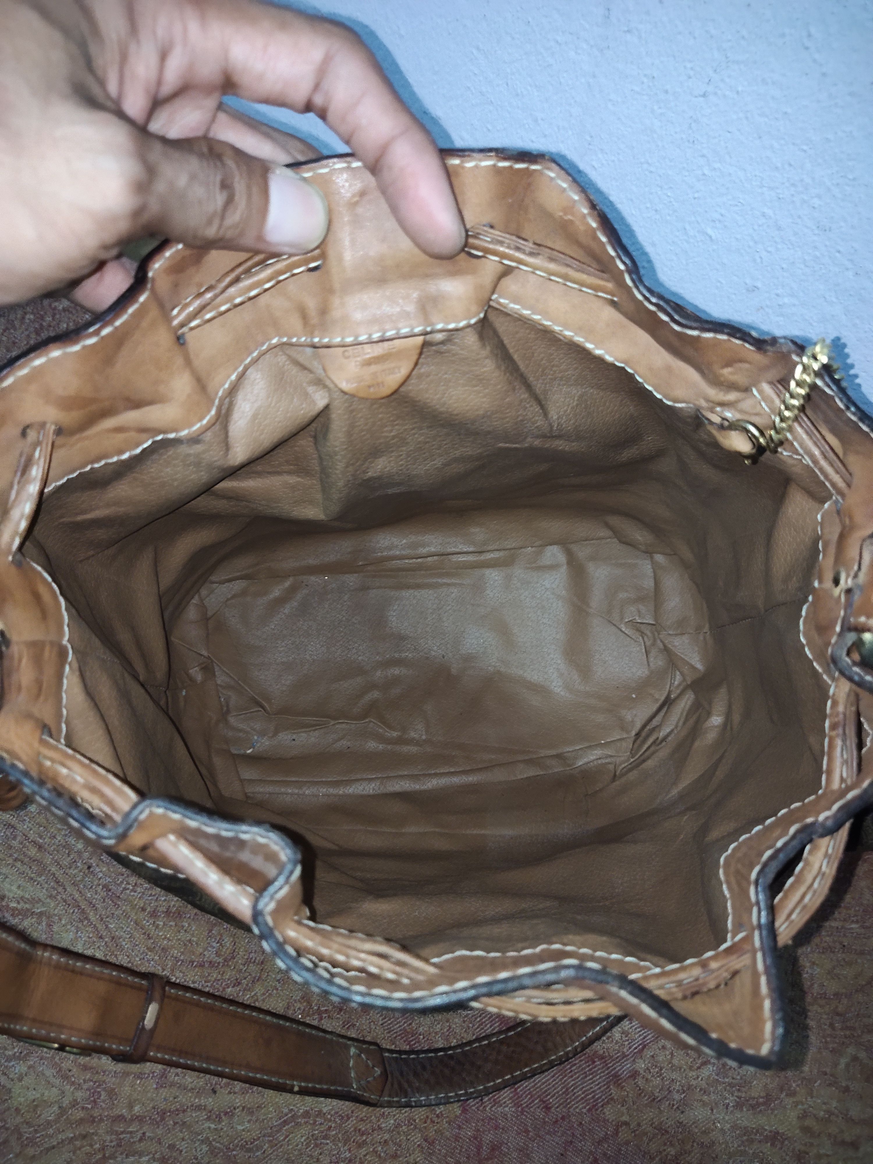 Celine Authentic Vintage CELINE Bucket Shoulder Bag Size ONE SIZE - 9 Thumbnail