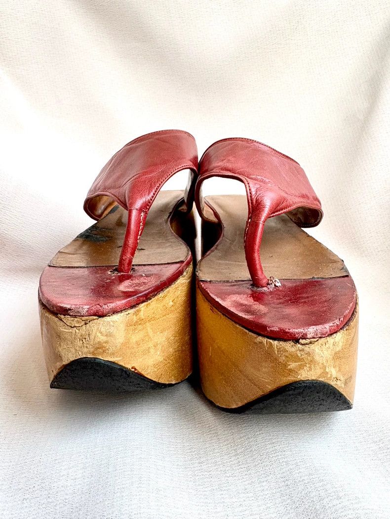 Vivienne Westwood Vivienne Westwood Middle-aged red wooden clogs and rocking Size US 7.5 / IT 37.5 - 7 Thumbnail