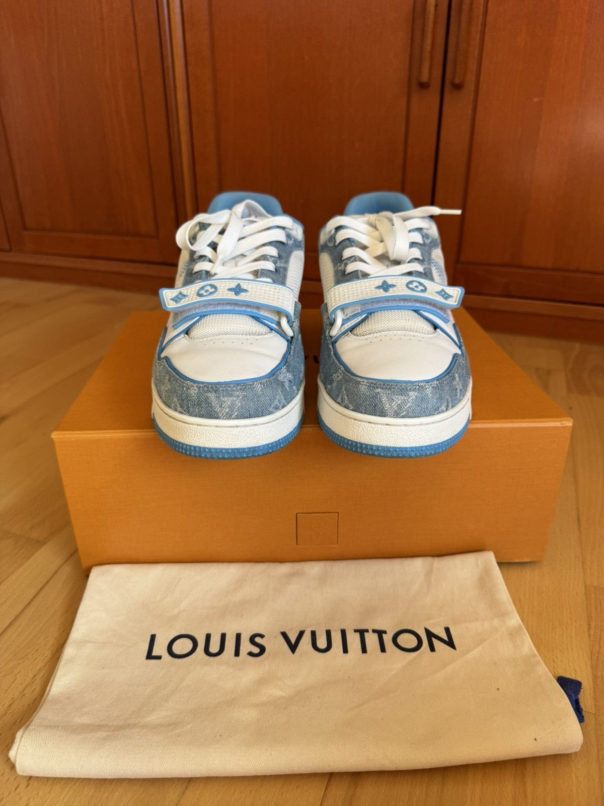 Louis Vuitton Louis Vuitton LV Trainer Velcro Strap Blue Denim Size US 10.5 / EU 43-44 - 6 Thumbnail