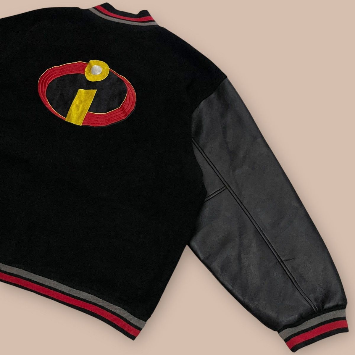 Disney Vintage Disney The Incredibles Letterman Varsity Jacket Size US XXL / EU 58 / 5 - 19 Thumbnail