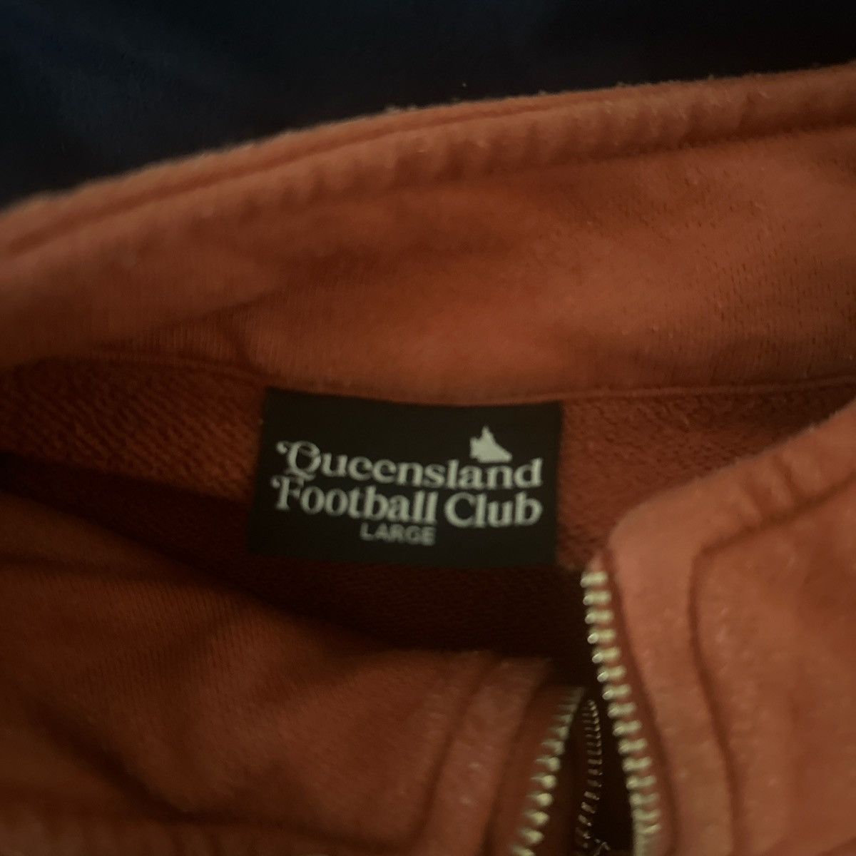 Other Queensland FC Frontoffice qzip rare Size US L / EU 52-54 / 3 - 4 Thumbnail