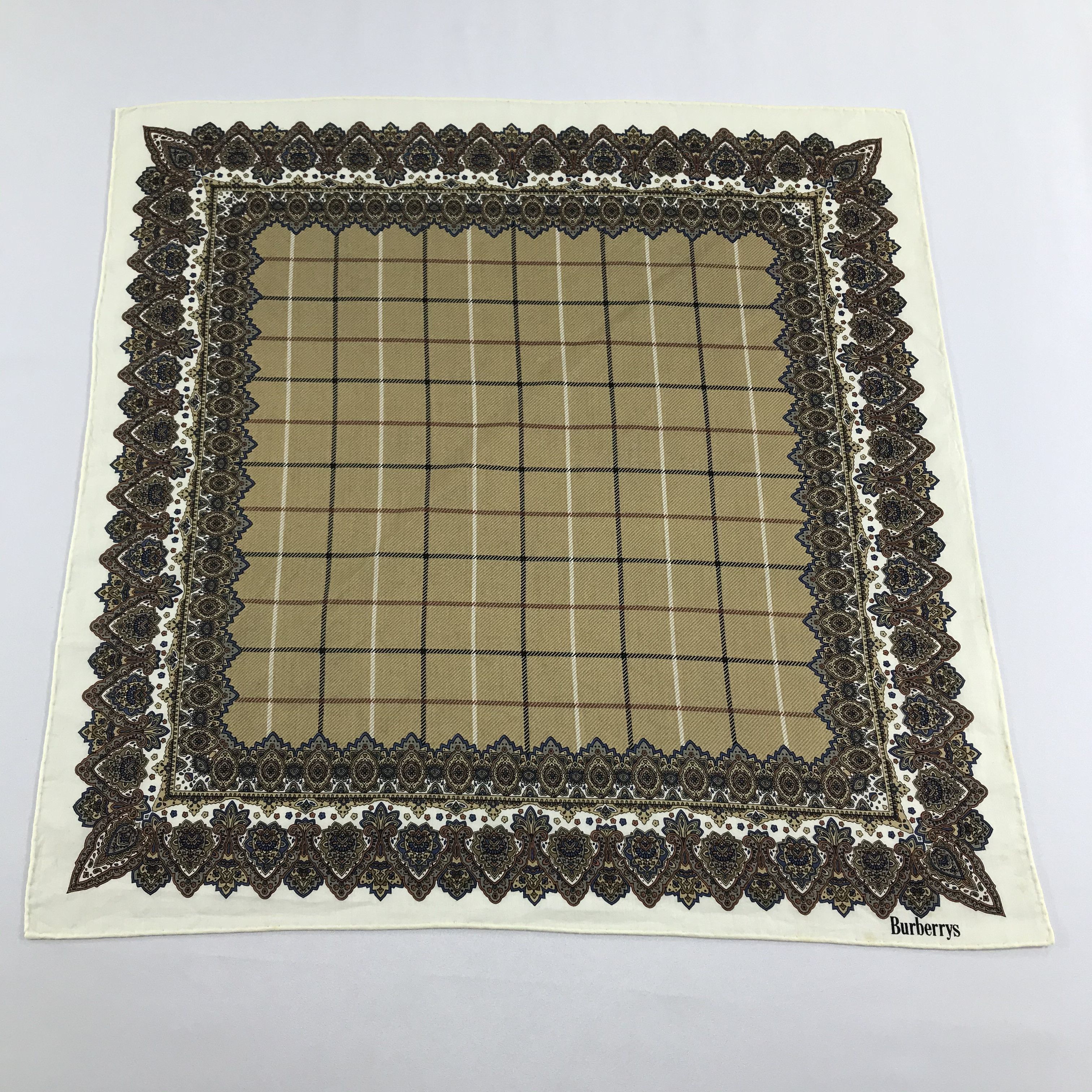 Burberry Burberrys Paisley Handkerchief Neckerchief Bandana H1089 Size ONE SIZE - 3 Thumbnail