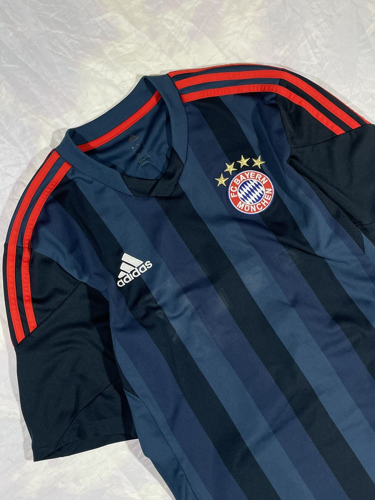 Adidas Bayern Munich Jersey 2013 2014 Thiago 6 Size US M / EU 48-50 / 2 - 2 Thumbnail