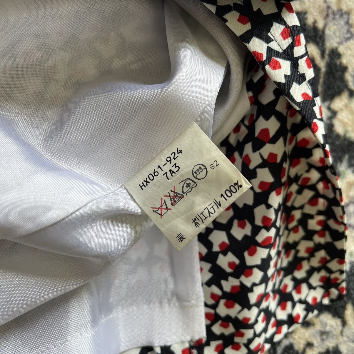 Yves Saint Laurent Vintage Yves Saint Laurent Abstract Dress Made in Japan Size S / US 4 / IT 40 - 8 Thumbnail