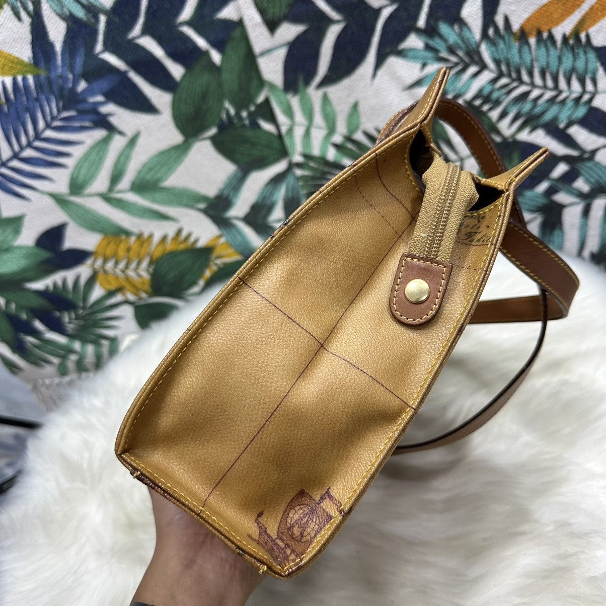 Alviero Martini Authentic ALVIERO MARTINI Shoulder Bag Size ONE SIZE - 7 Thumbnail