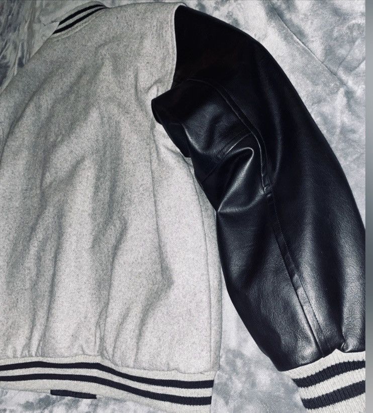Guess Guess vintage Reversible varsity jacket Size US L / EU 52-54 / 3 - 5 Thumbnail