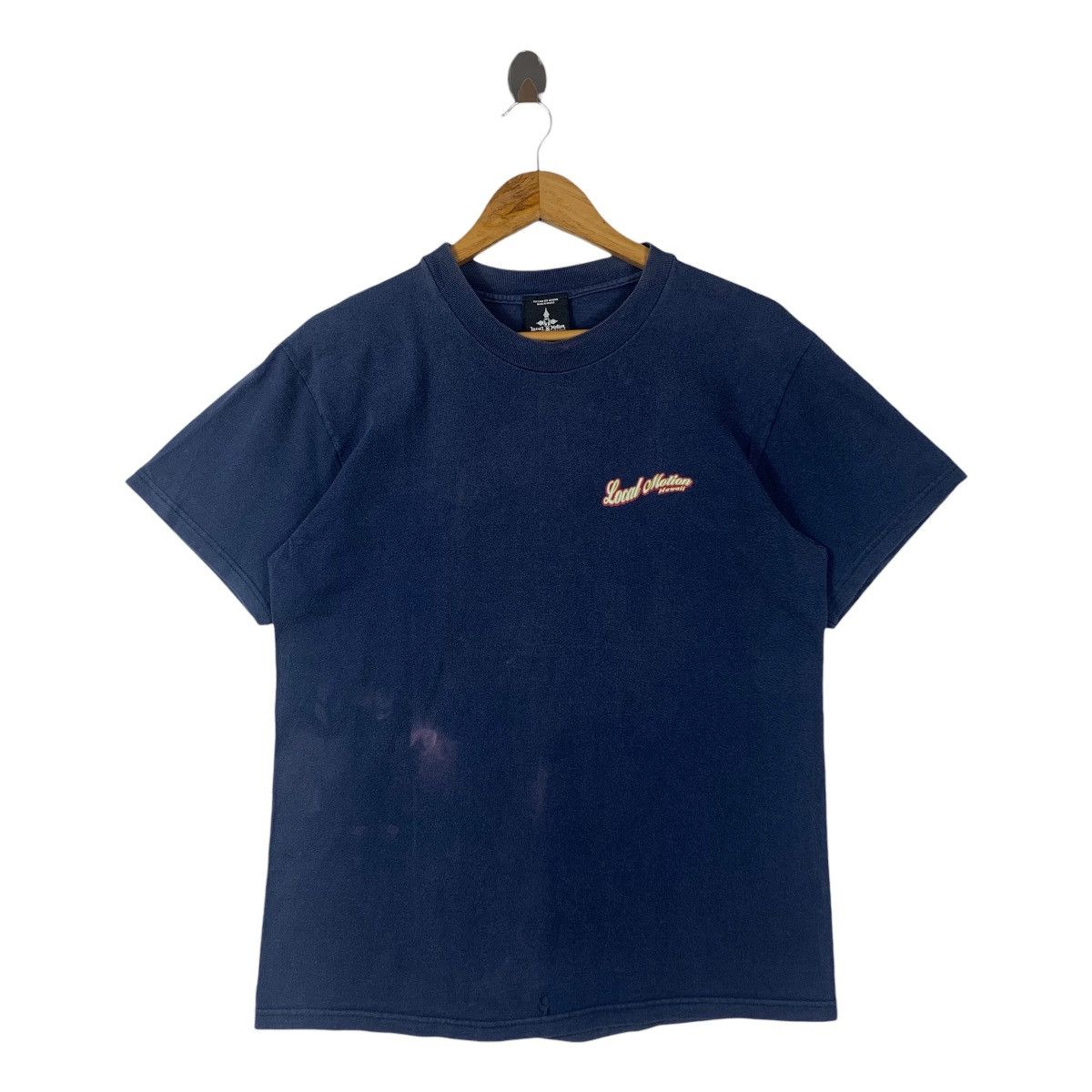 Vintage Vintage 90s LOCAL MOTION hawaii big logo Surfing tee Size US L / EU 52-54 / 3 - 2 Thumbnail