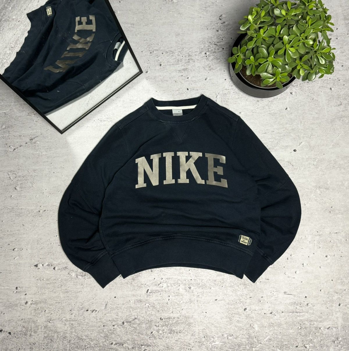 Nike × Vintage 00s Nike Vintage Big Logo Sweatshirt Y2K Size US S / EU 44-46 / 1 - 1 Thumbnail