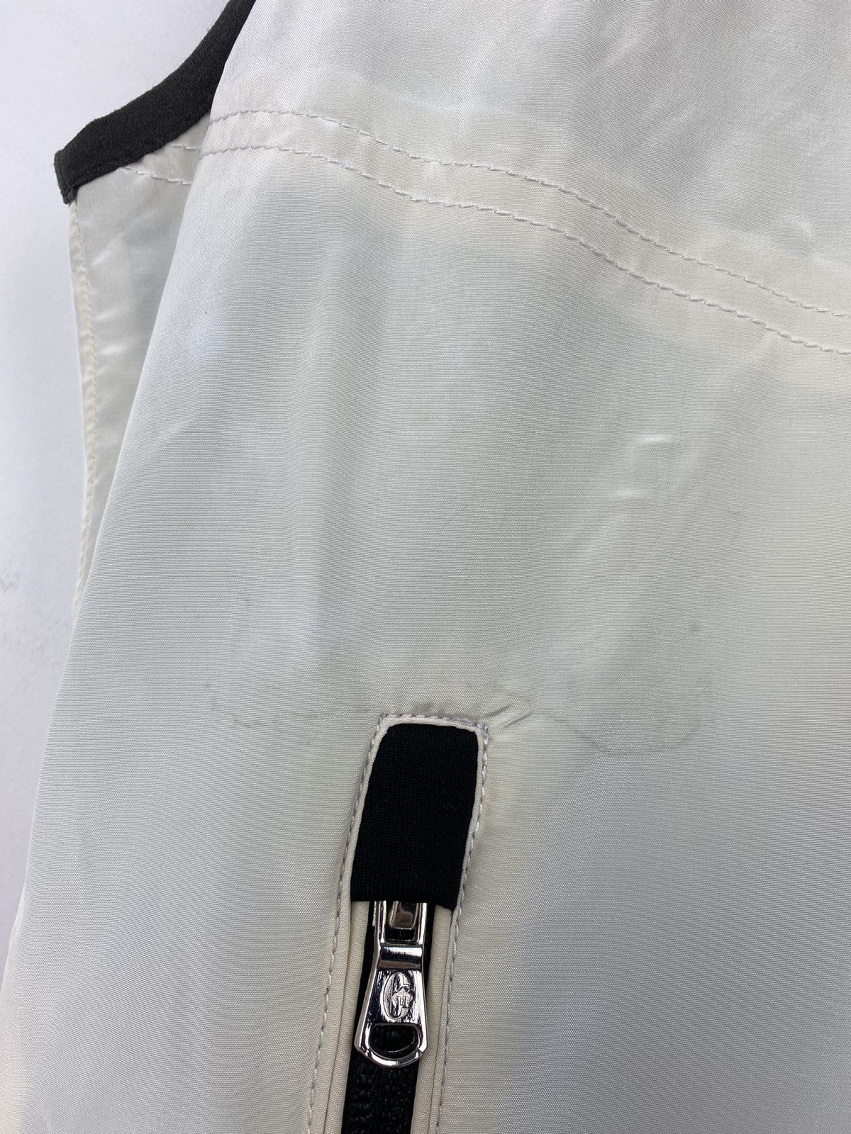 Conte of Florence Conte of Florence Volvo Cup Vest Jacket BMW Jaguar Mercedes Size US L / EU 52-54 / 3 - 6 Thumbnail