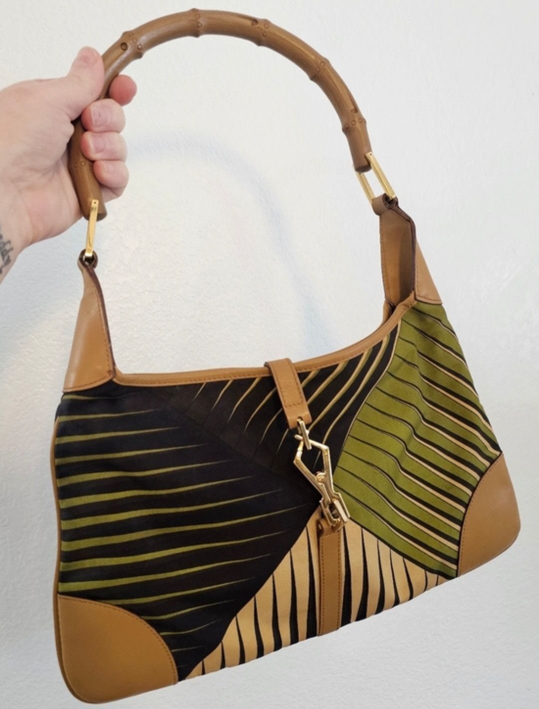 Gucci Vintage Gucci Satin Bamboo Jackie O Shoulder Bag Size ONE SIZE - 4 Thumbnail