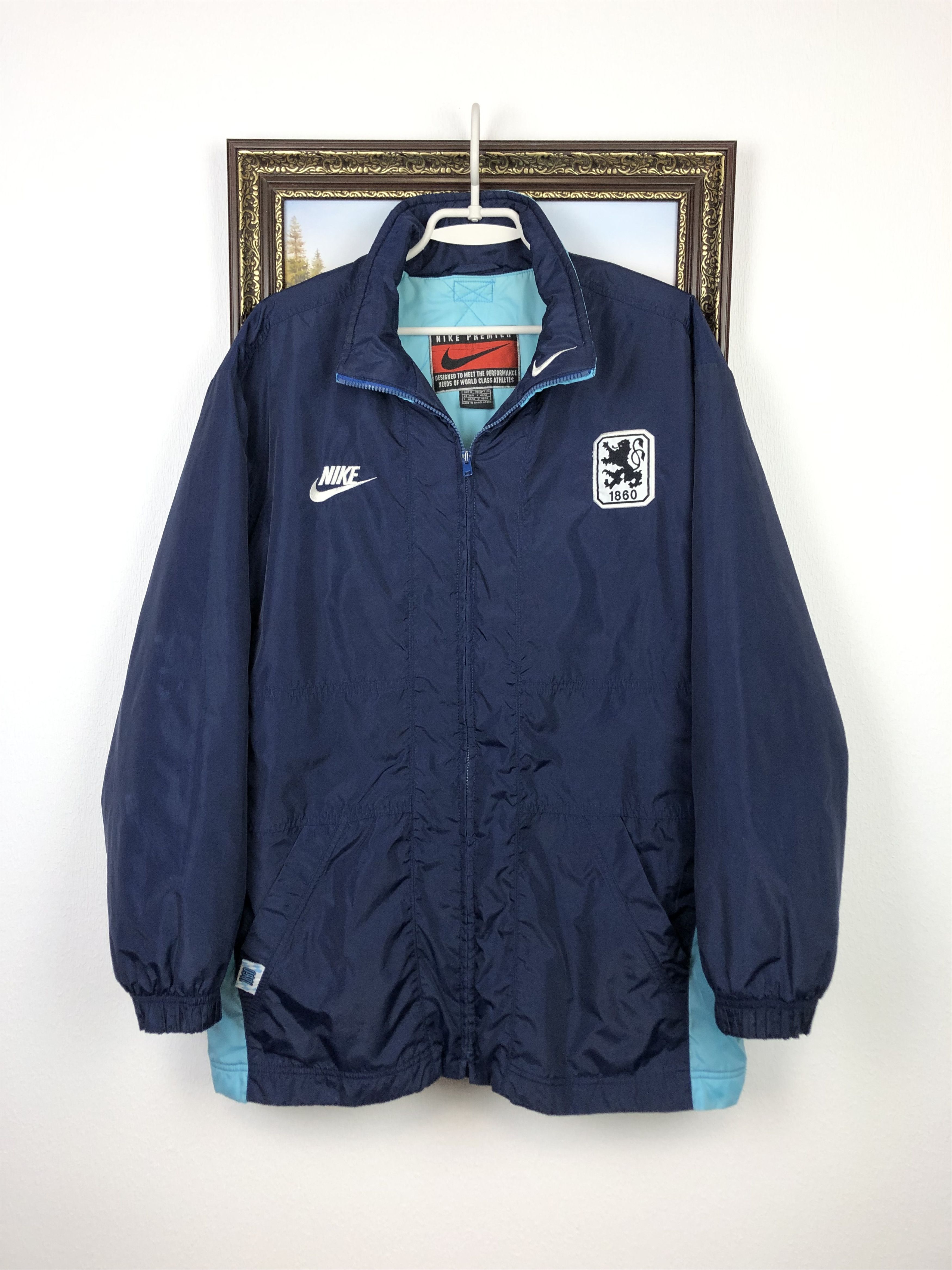 Nike Vintage Nike 1860 Munich Football Jacket Bomber Blue Soccer Size US M / EU 48-50 / 2 - 1 Thumbnail