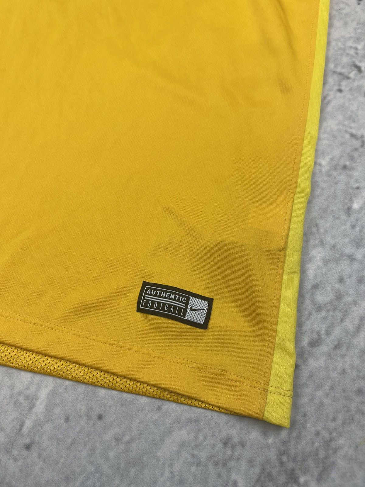 Vintage Nike Jersey Yellow Torquay United Football Club Size US M / EU 48-50 / 2 - 3 Thumbnail