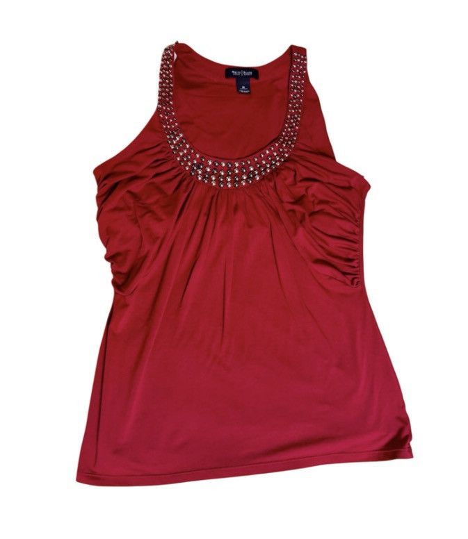 White House Black Market White House Black Market Red Embellished Top – Size M Size M / US 6-8 / IT 42-44 - 1 Thumbnail