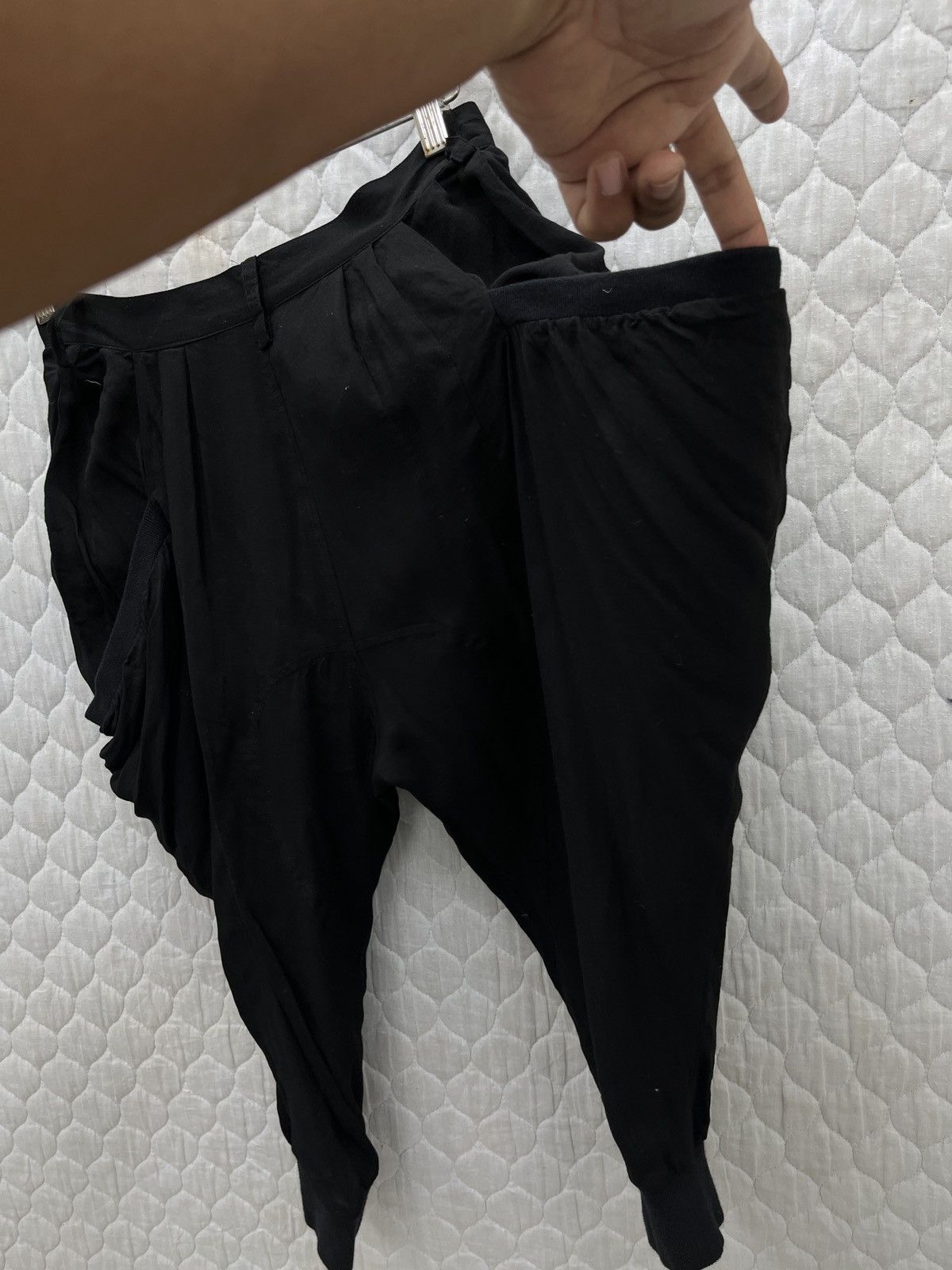Issey Miyake 🔥🔥🔥ARCHIVE SUNAO KUWAHARA ISSEY MIYAKE CROTCH PANTS Size 27" / US 4 / IT 40 - 11 Thumbnail