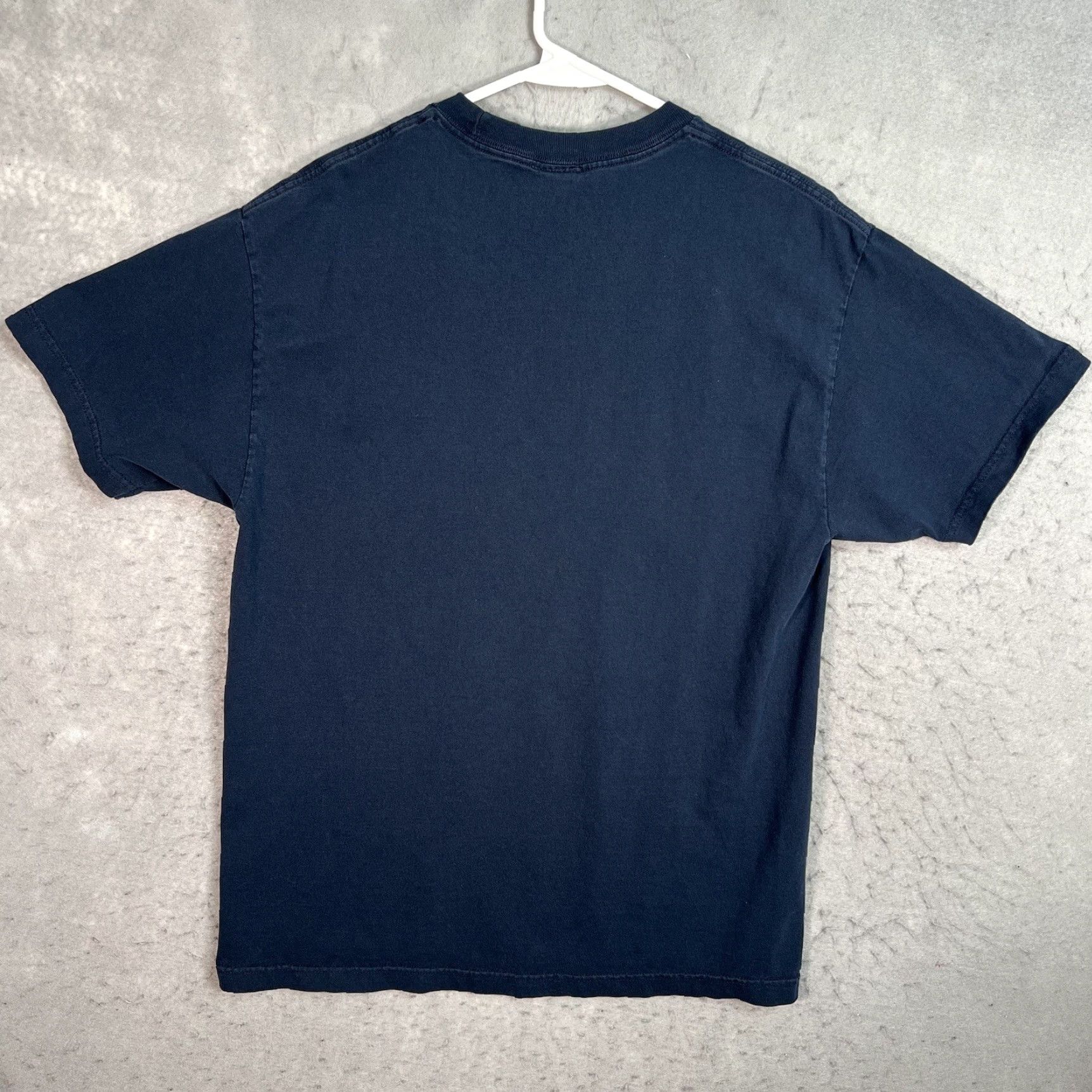 Vintage VINTAGE Marvel Captain America T Shirt Adult Large Men Blue Graphic Tee 90s, Men L, Short Sleeve, Cotton, Regular, Sportswear/Beach Size US L / EU 52-54 / 3 - 7 Thumbnail
