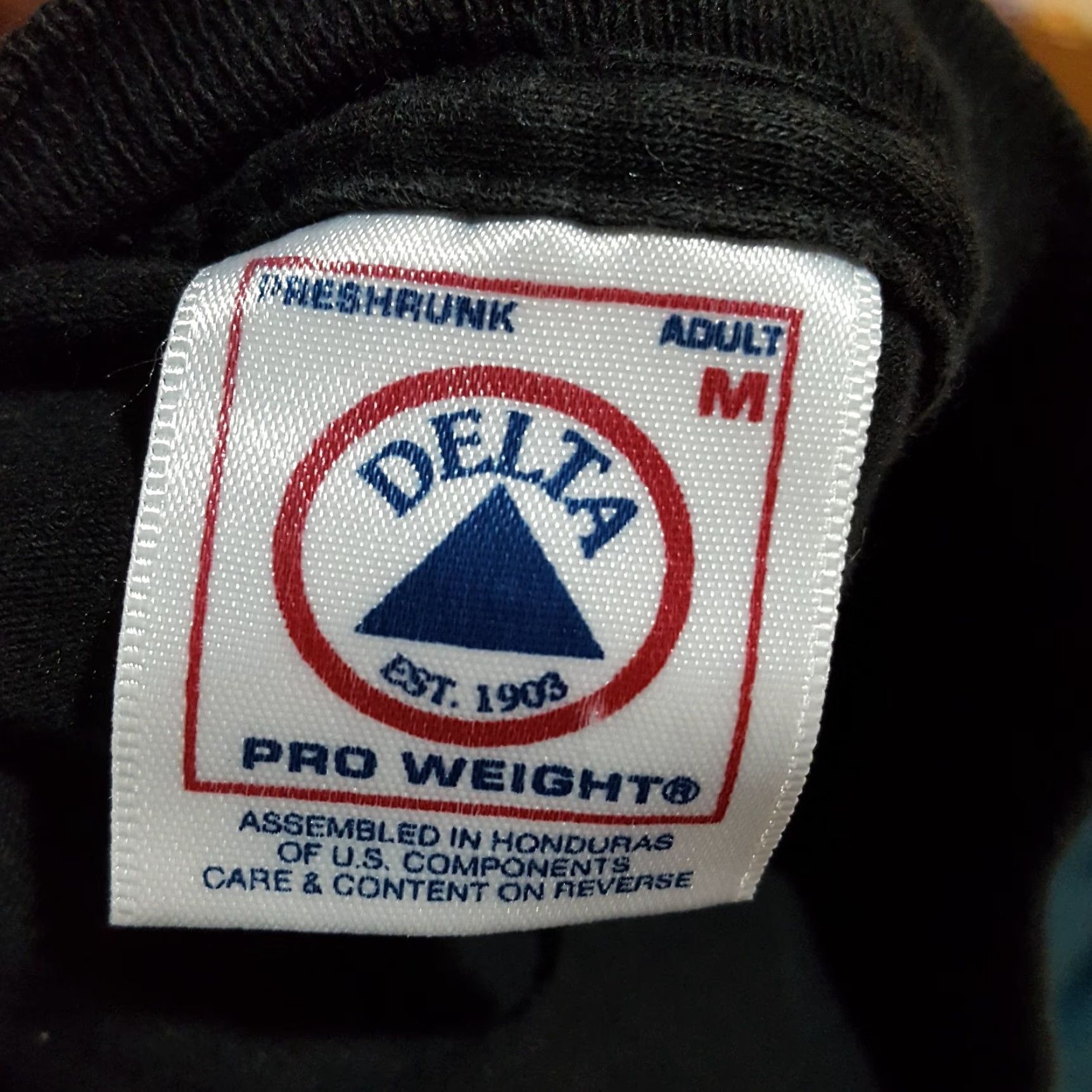 Delta Vintage Delta Men’s T-Shirt Size Medium Black 00s 90s Funny Cartoon Saloon Y2K Size US M / EU 48-50 / 2 - 7 Thumbnail