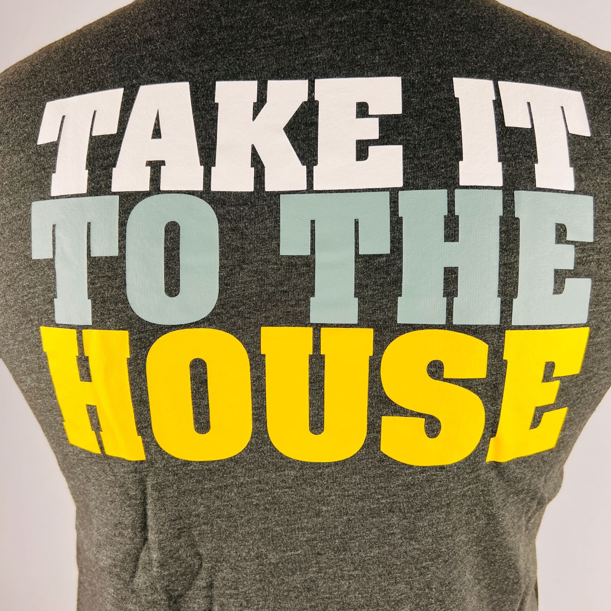 Other Buffalo Wild Wings Take It To The House M T-Shirt Shirt Size US M / EU 48-50 / 2 - 4 Thumbnail
