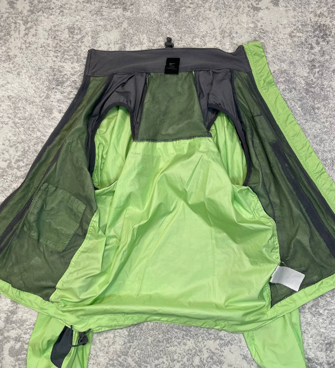 Nike Vintage Nike Clima-FIT Green Zip-Off Sleeves Jacket Men’s Size US S / EU 44-46 / 1 - 18 Thumbnail