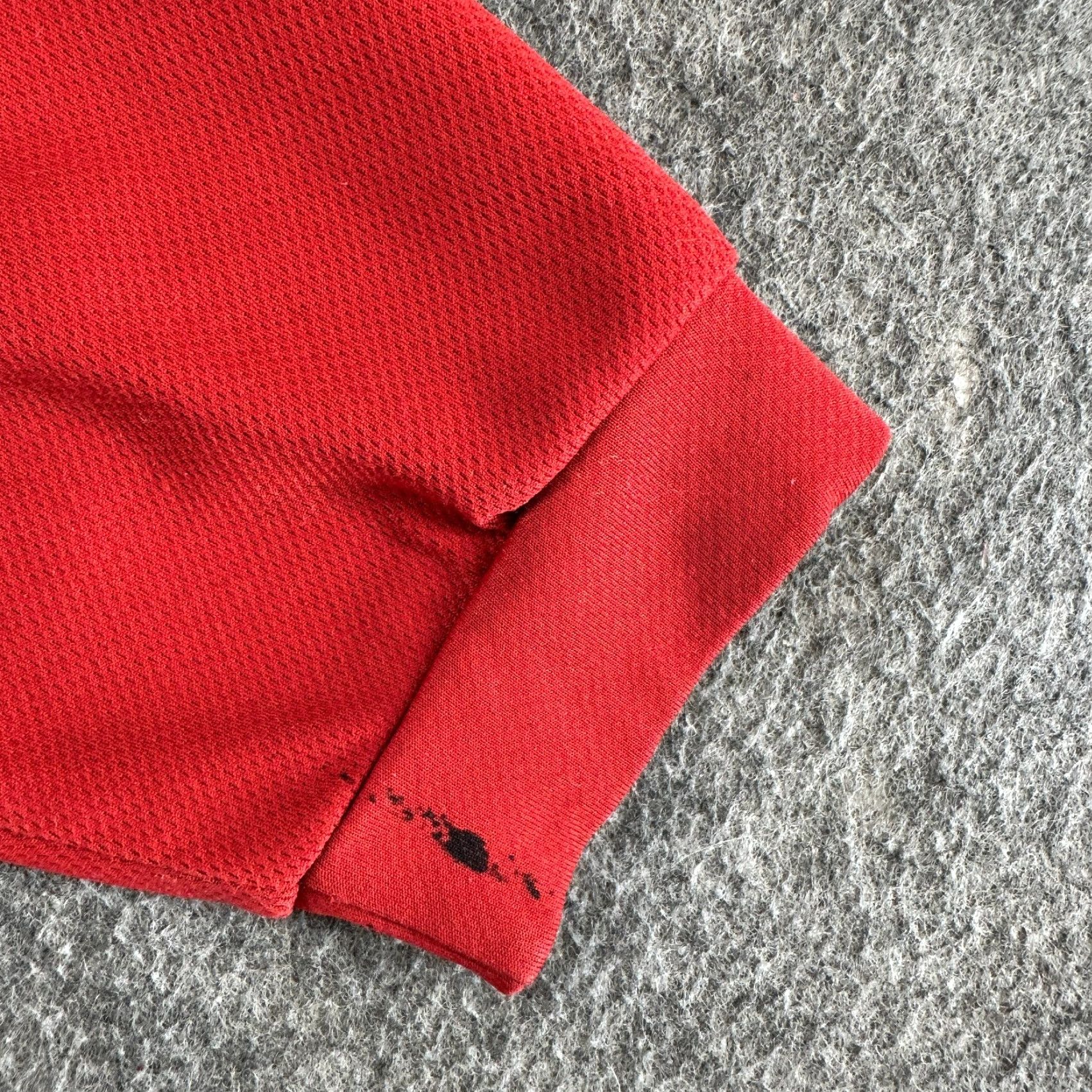 Aerosmith **VINTAGE Aerosmith Red Men Long Sleeve Spellout Jersey 90s** User: VINTAGE Aerosmith Red Men Long Sleeve Spellout Jersey 90s Size US L / EU 52-54 / 3 - 4 Thumbnail