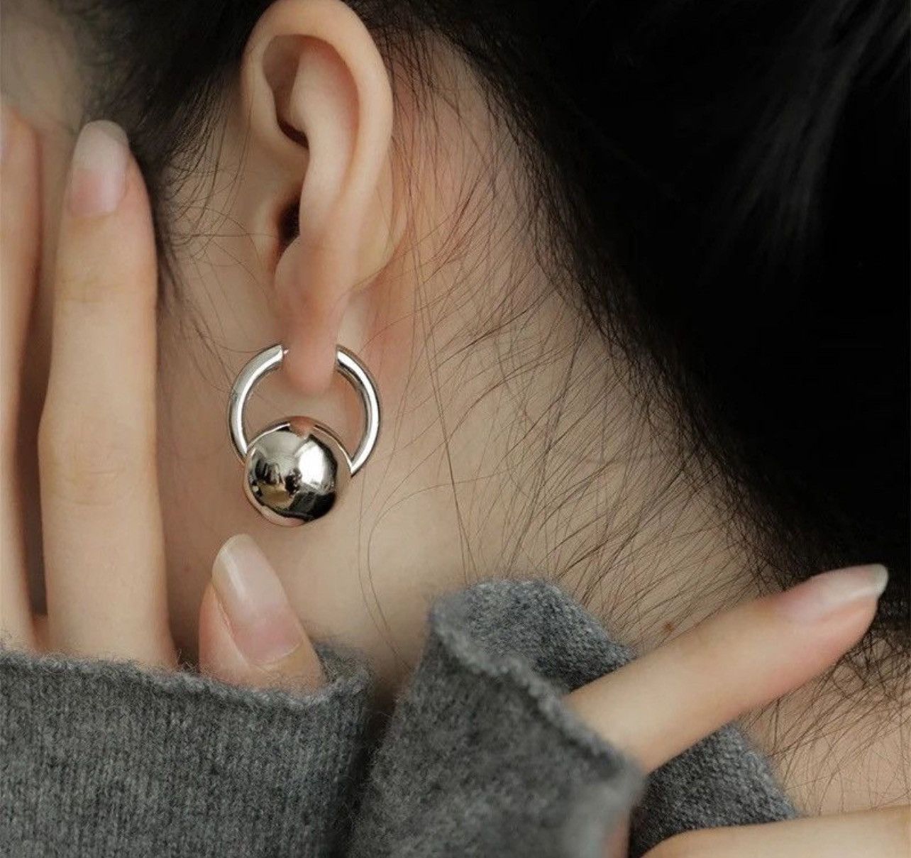 Jewelry Silver Color Ball Earrings Size ONE SIZE - 1 Thumbnail