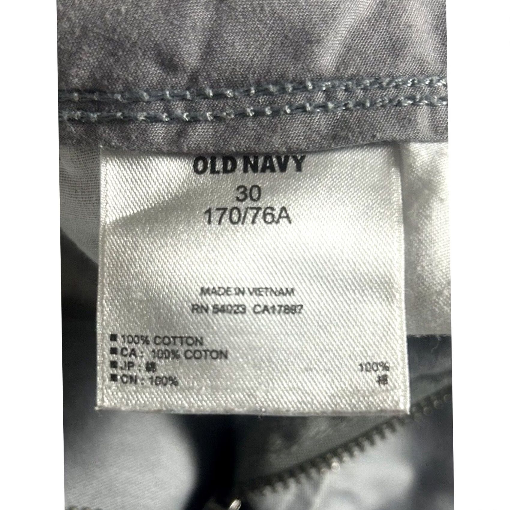 Old Navy Old Navy Mens Casual Chino Shorts Size 30 Gray Flat Front Mid Rise Twill Cotton With Pockets Inseam 12in Casual Mens Shorts Size US 30 / EU 46 - 5 Thumbnail