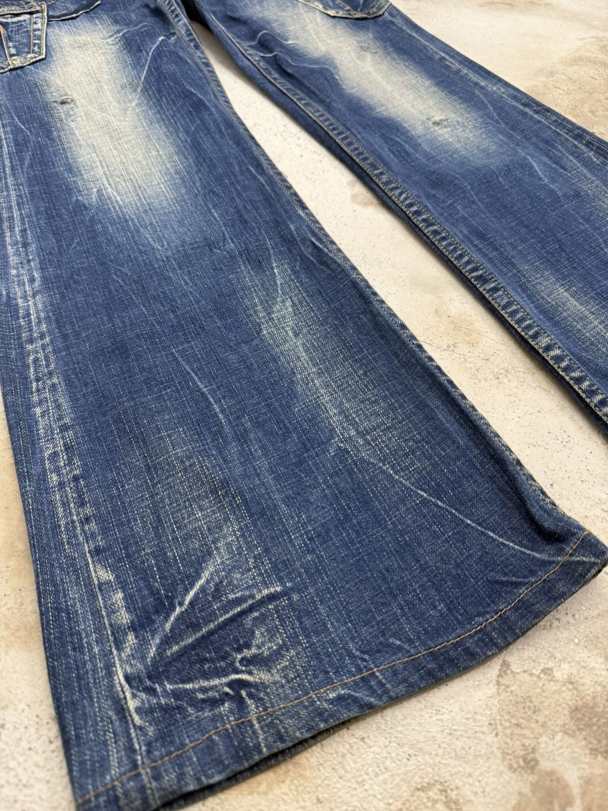 Hysteric Glamour Wide Leg Mudwash Thunder Whisker Distressed Denim Pants Size US 31 - 5 Thumbnail