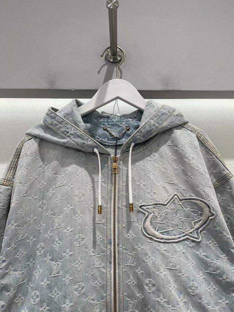 Louis Vuitton Louis Vuitton NBA Zip Hooded Denim Jacket 2501-Nextarrow Size US M / EU 48-50 / 2 - 3 Thumbnail