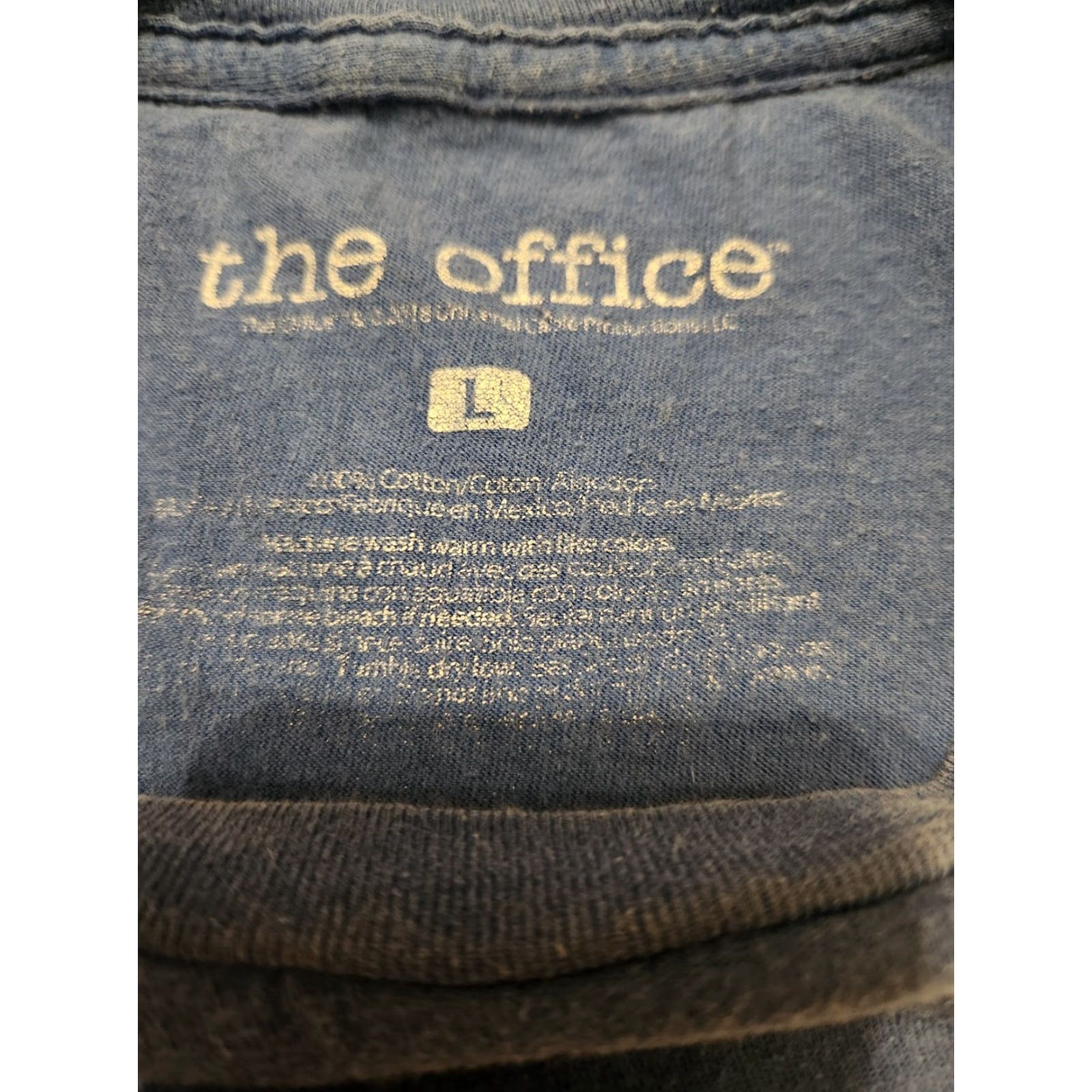 Vintage The Office Dunder Mifflin T-Shirt Short Sleeve Graphic Blue Size Large Men's Size US L / EU 52-54 / 3 - 2 Thumbnail