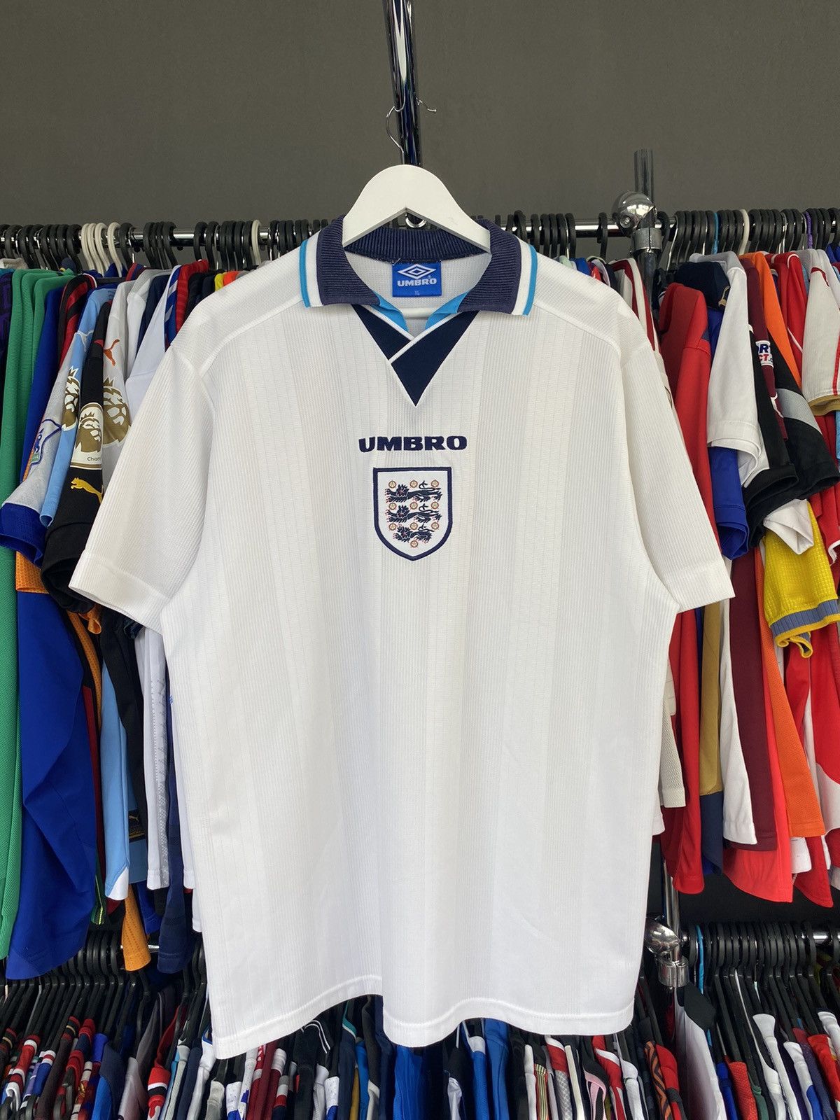 Umbro 1995/96 UMBRO ENGLAND HOME SOCCER JERSEY FOOTBALL SHIRT Size US XL / EU 56 / 4 - 1 Thumbnail