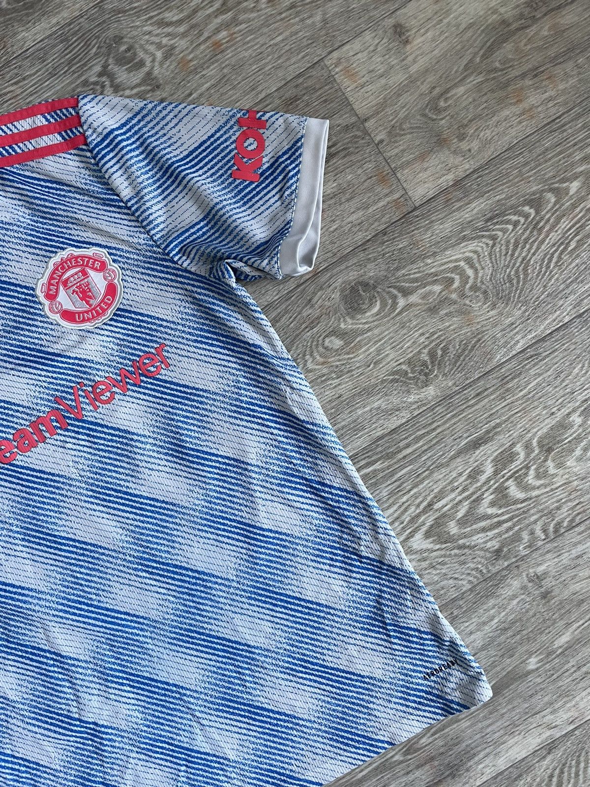 Adidas Adidas Manchester United JON 21/22 Football Soccer JERSEY Size US M / EU 48-50 / 2 - 3 Thumbnail