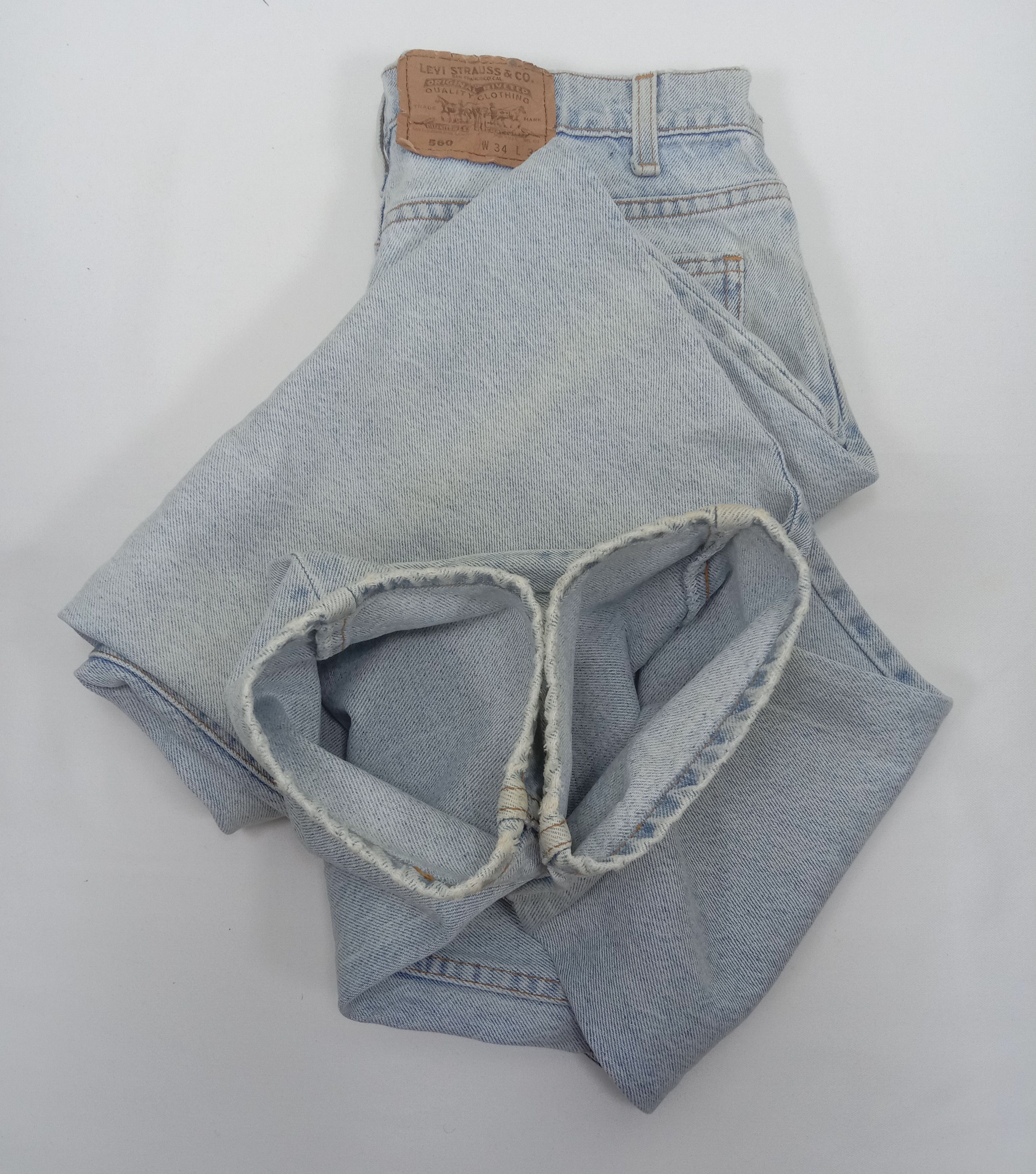 Levi's Vintage 90s Levi's 560 Orange Tab Jeans Light Wash Denim Size US 33 - 14 Thumbnail