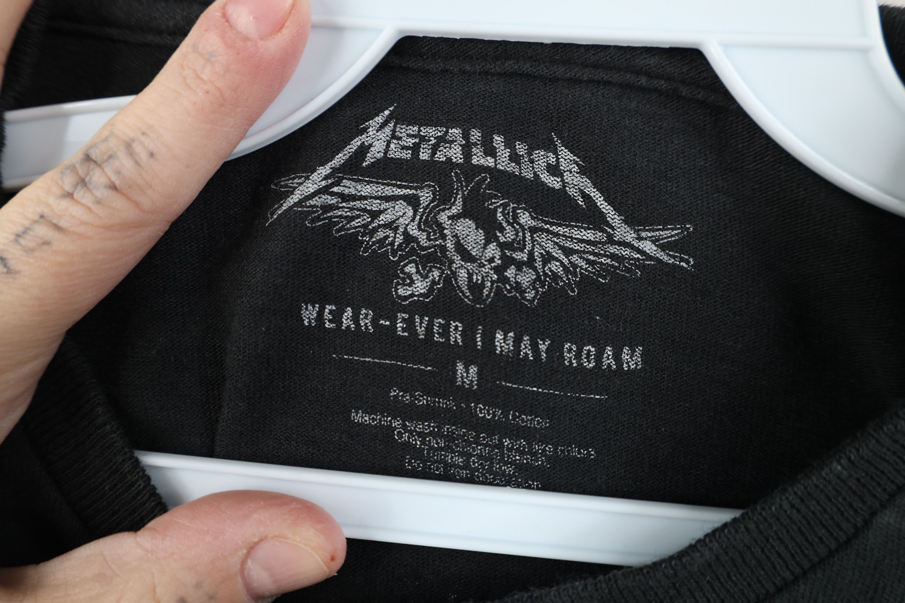 Vintage Y2K World Wired Tour Metallica Band T-Shirt Black Cotton Size US M / EU 48-50 / 2 - 9 Thumbnail