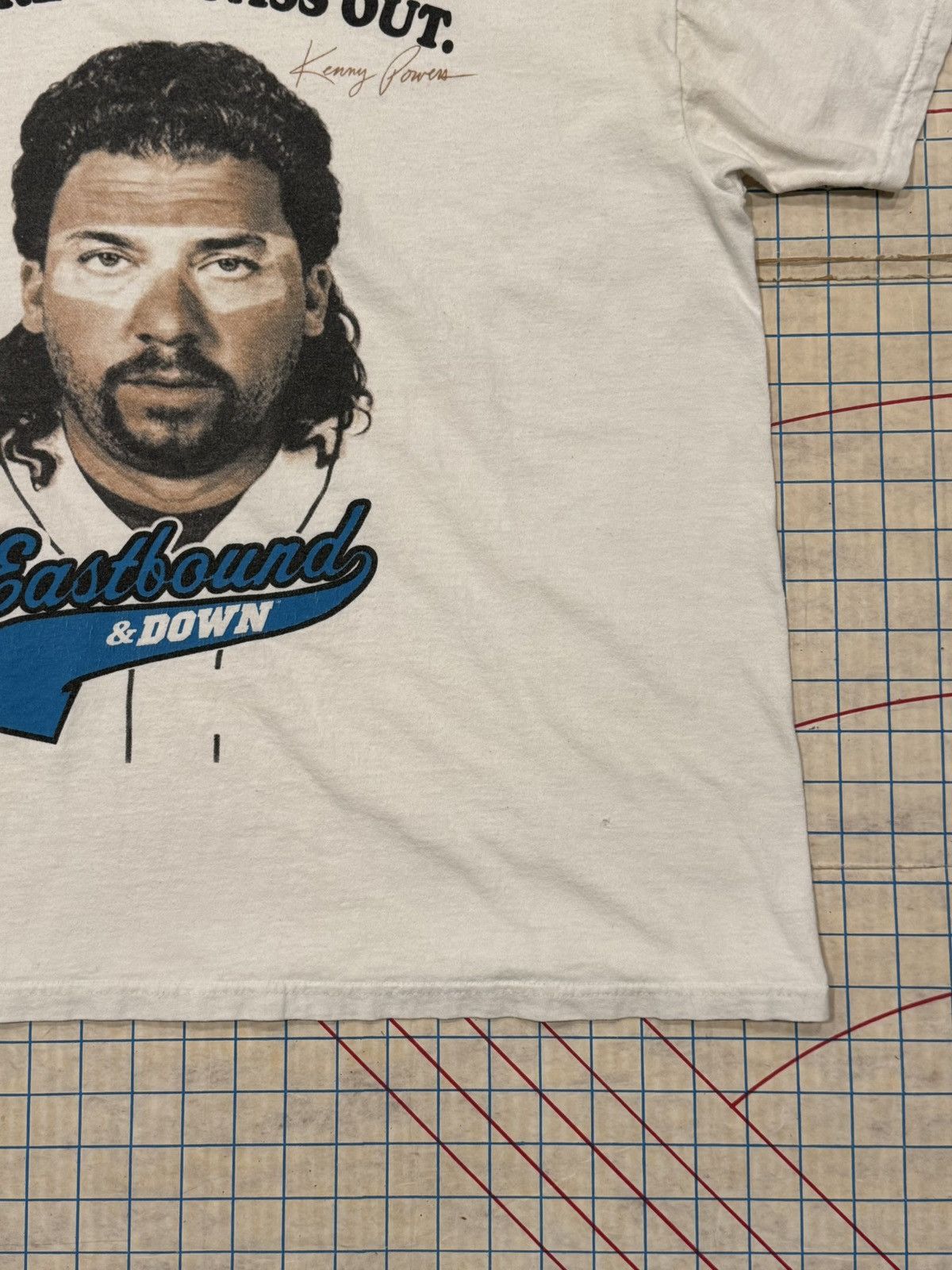 Vintage East Bound & Down Its Always Darkest Before You Pass Out Tee Size US XL / EU 56 / 4 - 3 Thumbnail