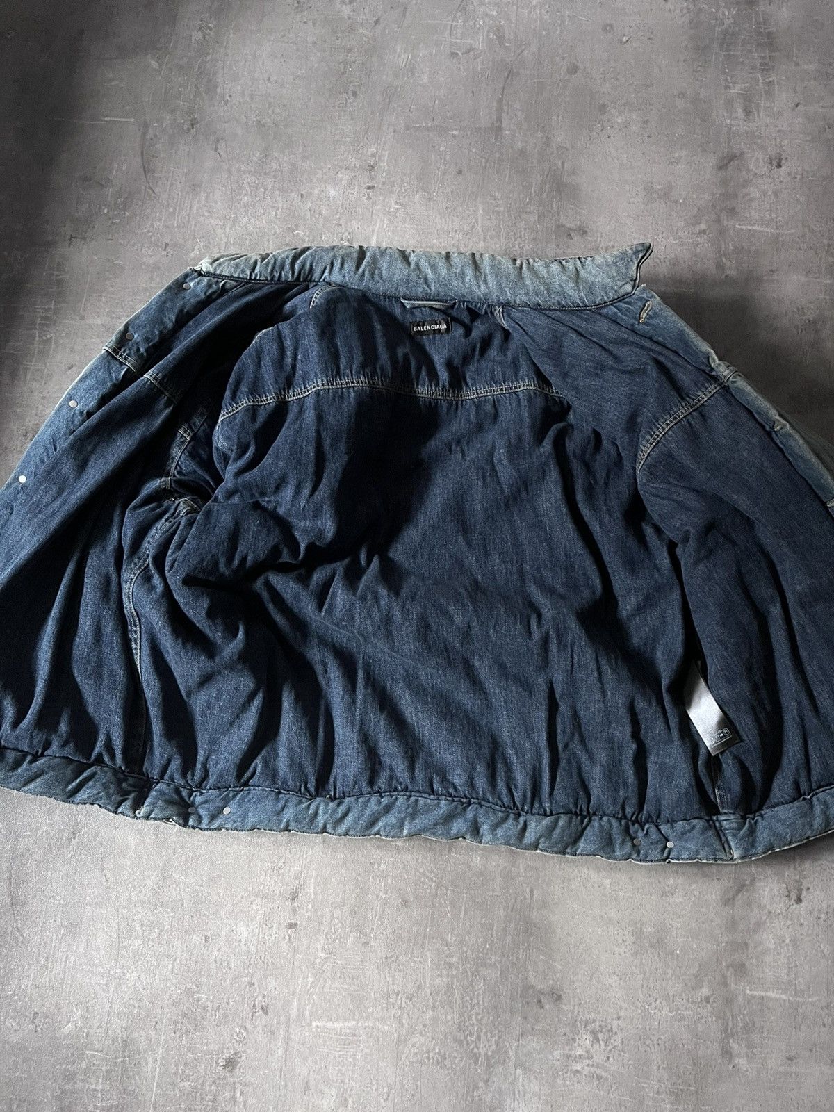 Balenciaga Balenciaga F/W 22 padded denim jacket bomber Kanye West Size US S / EU 44-46 / 1 - 13 Thumbnail