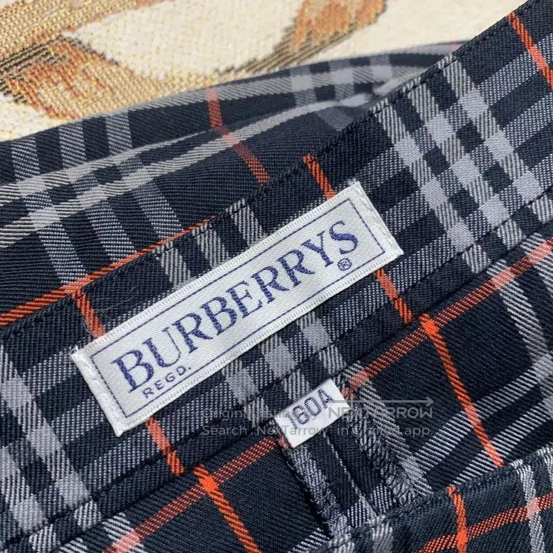 Burberry Burberry Navy Blue Cotton Casual Pants. Size 24" / US 00 / IT 34 - 7 Thumbnail