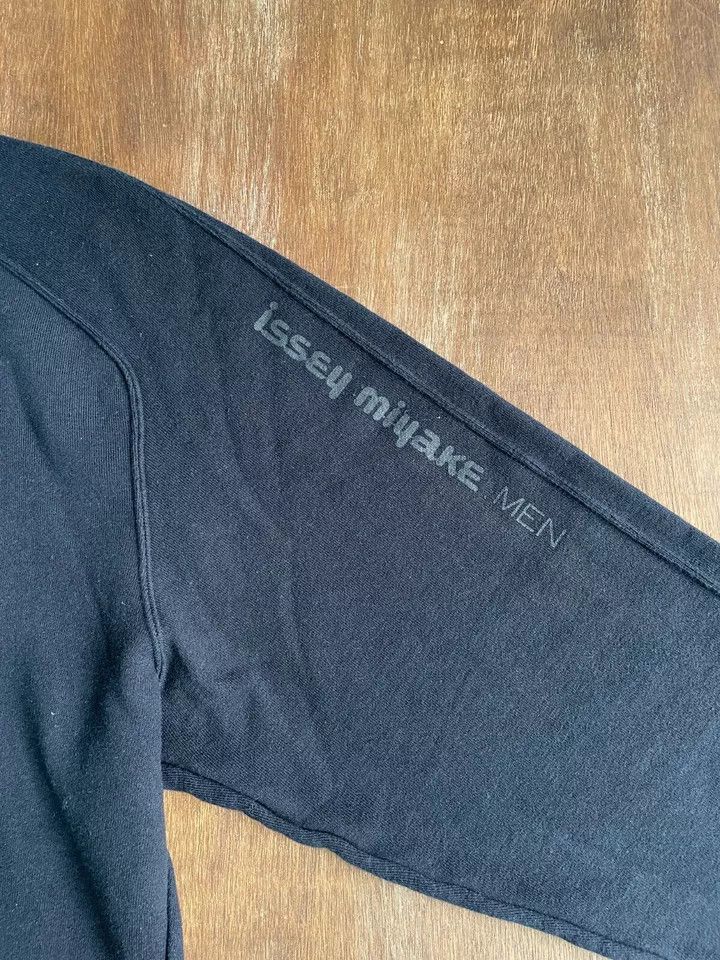 Issey Miyake Issey Miyake Sleeve Logo Jumper Brush Tag Size US S / EU 44-46 / 1 - 4 Thumbnail