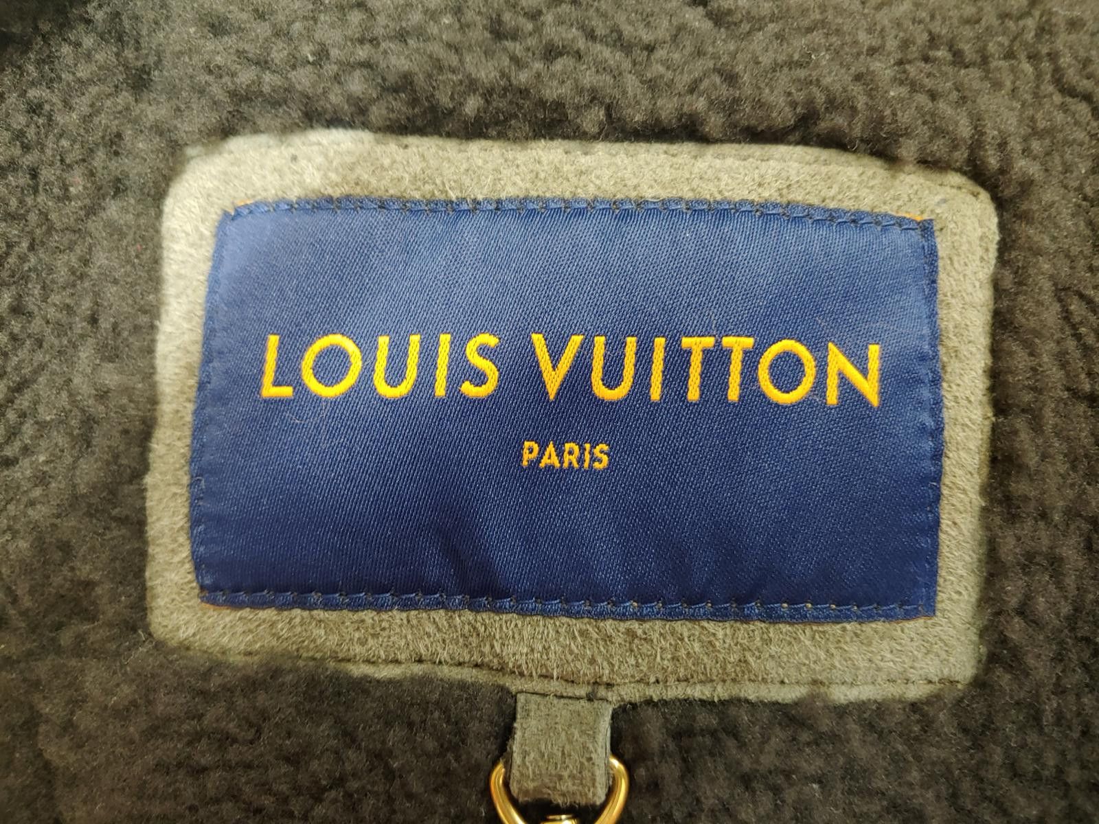 Louis Vuitton LOUIS VUITTON LVSE MONOGRAM SHEARLING BLOUSON - KHAKI Size US L / EU 52-54 / 3 - 9 Thumbnail