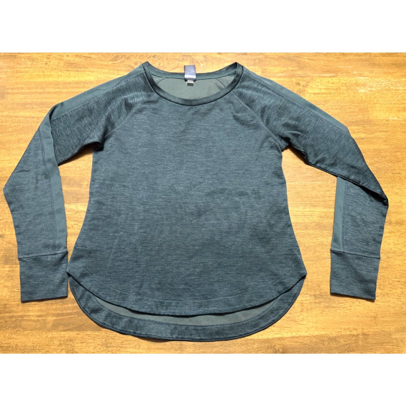 Champion Champion Shirt Womens Small Green Long Sleeve Crew Neck Regular Fit Casual Modern Basic T-Shirt Size S / US 4 / IT 40 - 2 Thumbnail