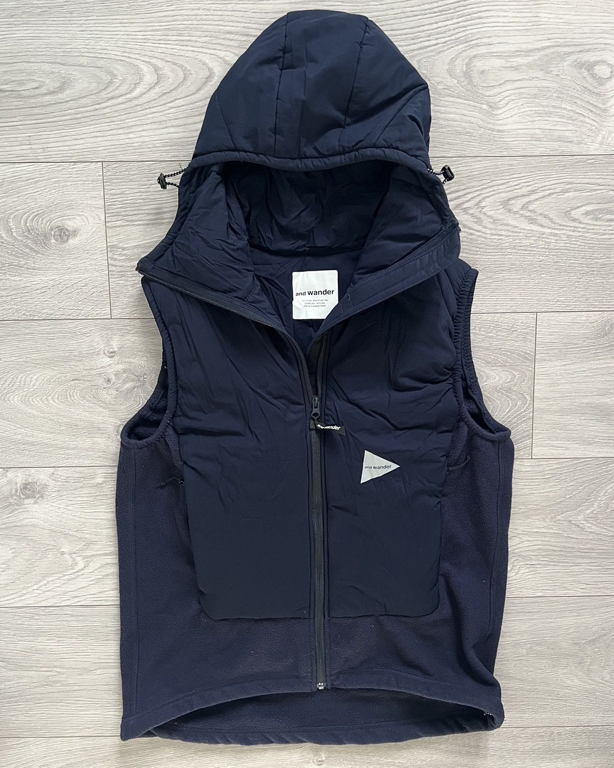 And Wander And Wander Pertex Quantum Primaloft Insulated Hybrid Vest Size US L / EU 52-54 / 3 - 1 Thumbnail